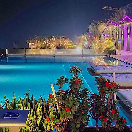 Hotel Noorjahan Grand Силет Екстериор снимка