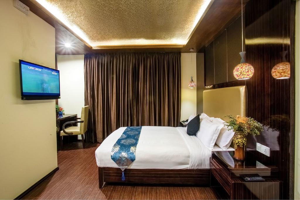 Hotel Noorjahan Grand Силет Екстериор снимка
