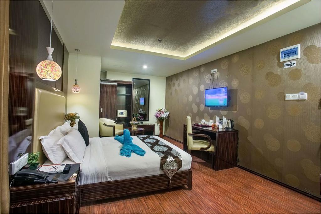 Hotel Noorjahan Grand Силет Екстериор снимка