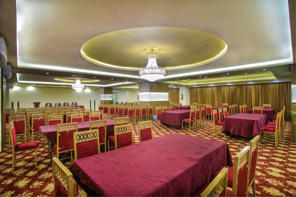 Hotel Noorjahan Grand Силет Екстериор снимка