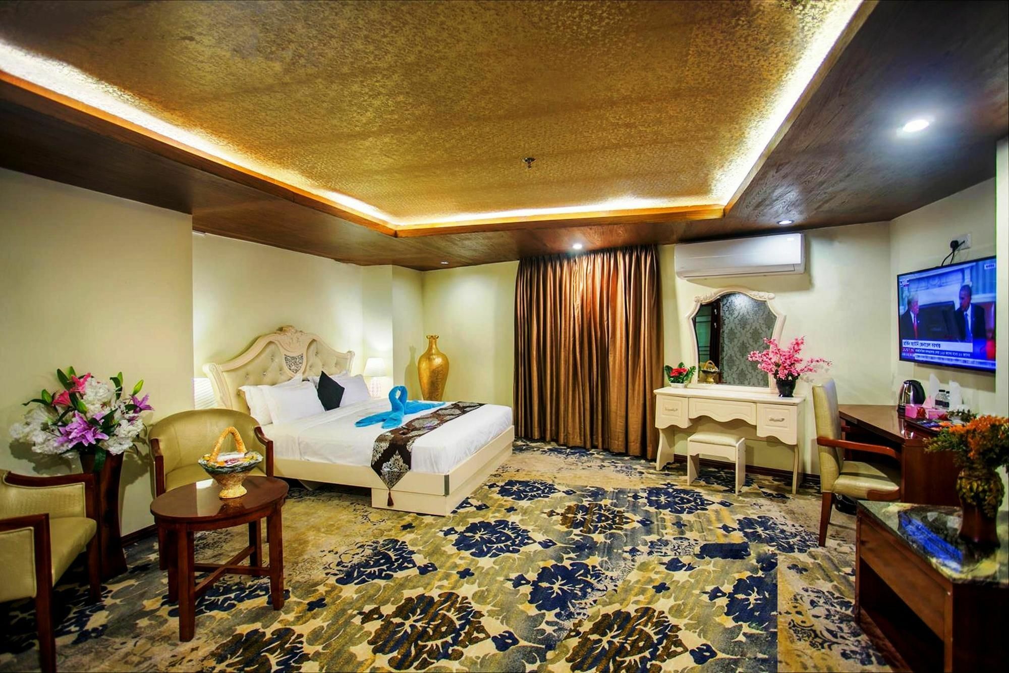 Hotel Noorjahan Grand Силет Екстериор снимка